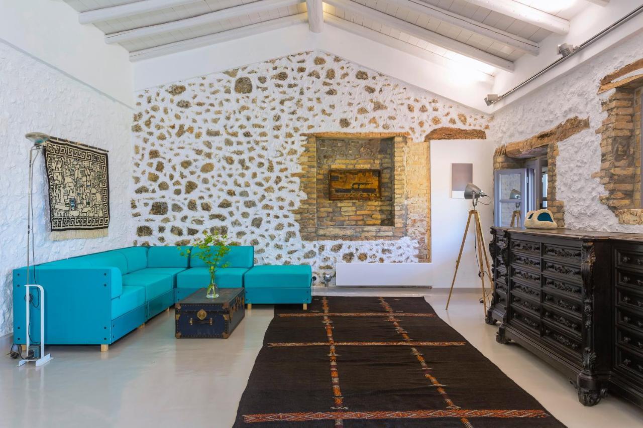 The Storage House Villa Danilia Bagian luar foto